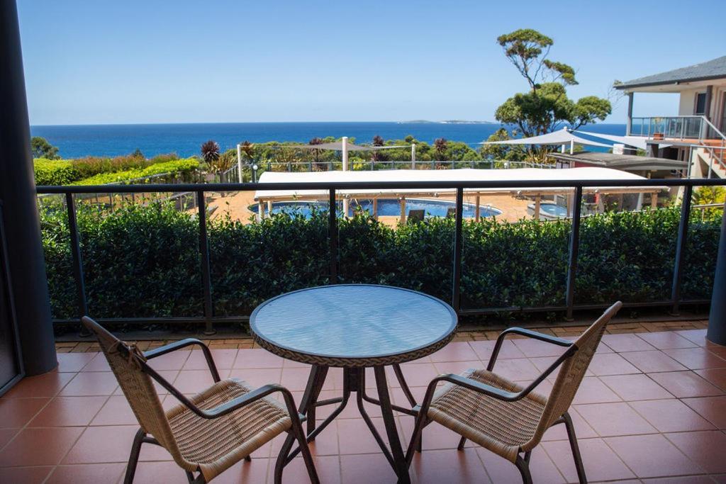 Amooran Oceanside Apartments And Motel Narooma Ngoại thất bức ảnh