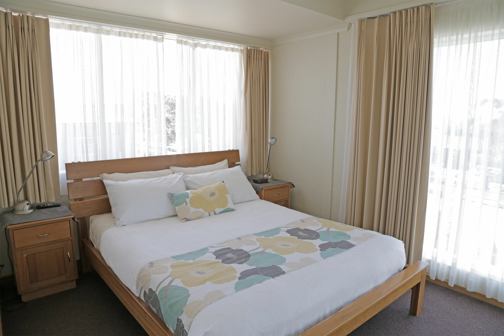 Amooran Oceanside Apartments And Motel Narooma Ngoại thất bức ảnh